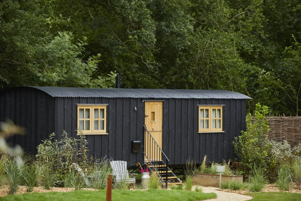 Plankbridge shepherd's hut