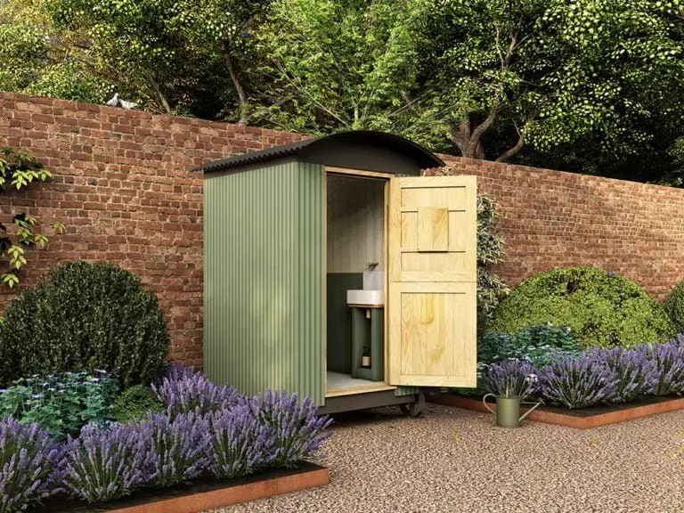 Plankbridge Garden Privy