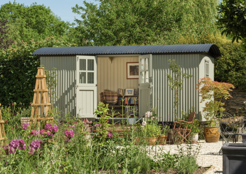 Plankbridge Cabin shepherd's hut