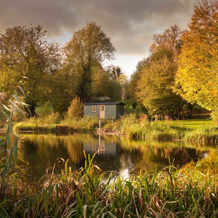 Weekender Shepherd's Hut at Alresford