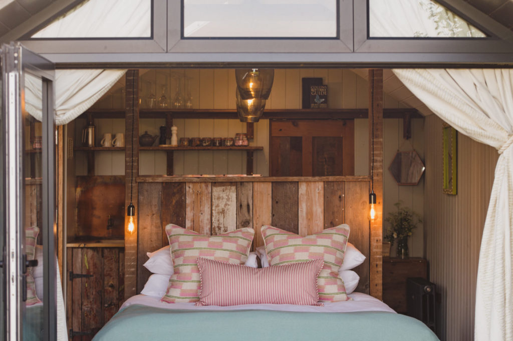 Plankbridge holiday hut